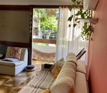 Rio Vermelho House | Suíte em apto compartilhado