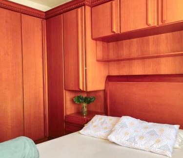 Acarau Bed & Breakfast | Suíte Ita no Bairro Itaguá!