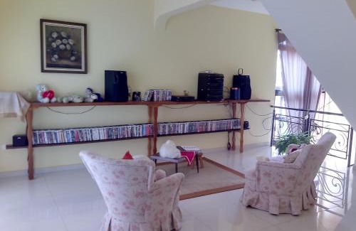 Interlagos Other | Suíte para 4 pessoas - CE - 2 km Autódromo de Interlagos