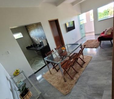 Village House | Suíte pra Casal - Queen's Hotel