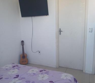 Resende House | Suíte Privativa em Casa de Família - aconchego e privacidade