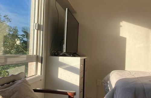 Canto Grande House | Suíte privativa - Praia do Canto Grande, Bombinhas