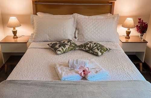 Campeche Norte House | Suíte Ribeirão da Ilha - Pousada Tulipane -Floripa