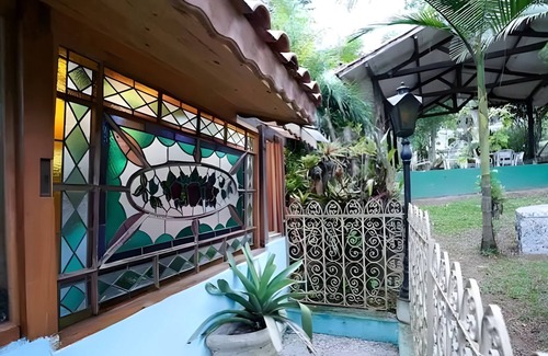 Embu das Artes House | Suíte Toledo