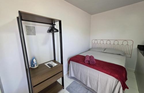 Goiania Villa | Suíte1 Privativa Climatizada Mobiliada com Garagem e Wi-Fi