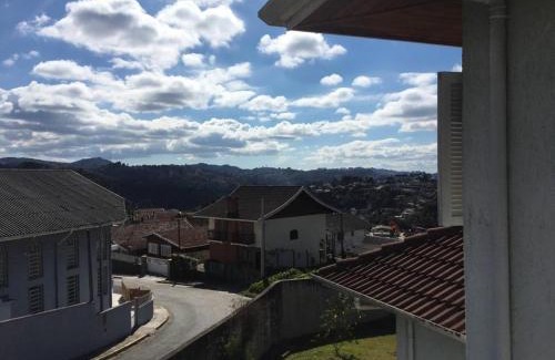 Abernessia House | Suítes Refúgio do Sossego - Campos do Jordão