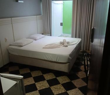 Patos de Minas House | Suítes Toulon