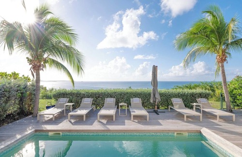 La Savane Villa | Sunset view & beach walking distance