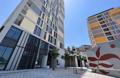 Dubai Production City Apartment | Suave 2BR w/Assistant’s Room at Mesk 1 Midtown Dubai Production City by Deluxe Holiday Homes