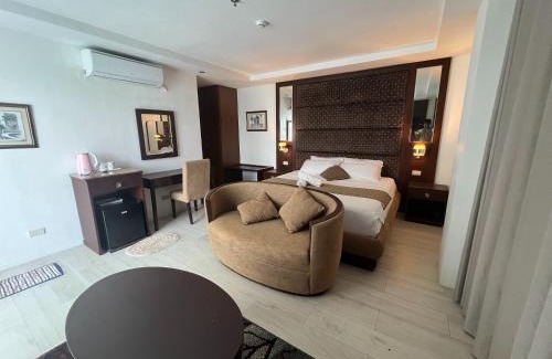 Barretto Hotel | Subiza Beach Resort