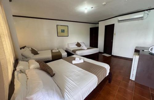 Barretto Hotel | Subiza Beach Resort