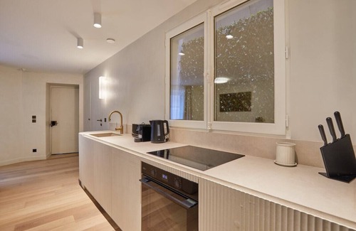 Paris City Center Apartment | Sublime and New Apartment Louvre Palais-Royal
