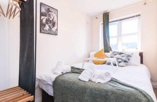 Derby Apartment | Sublime Stays Parliament 2-Bed Apartment