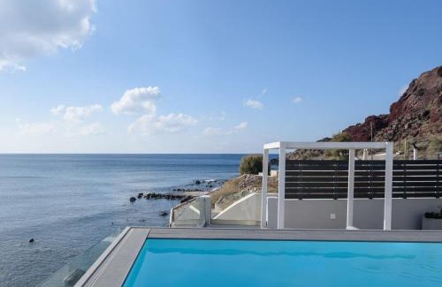 Akrotiri Villa | Sublime Villa & Caves