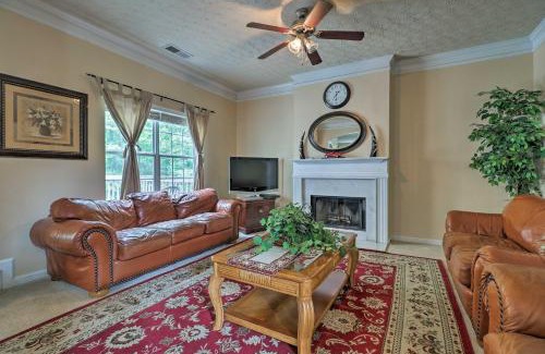 Cliftondale House | Suburban Atlanta Vacation Home - 20 Mi to Downtown