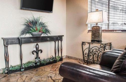 Alamogordo Hotel | Suburban Studios Alamogordo