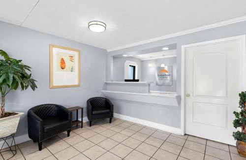 Dock Junction Hotel | Suburban Studios Brunswick I-95