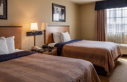 Bermuda Hotel | Suburban Studios Chester I-95