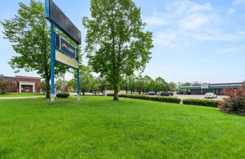 Fairborn Hotel | Suburban Studios Fairborn - Dayton