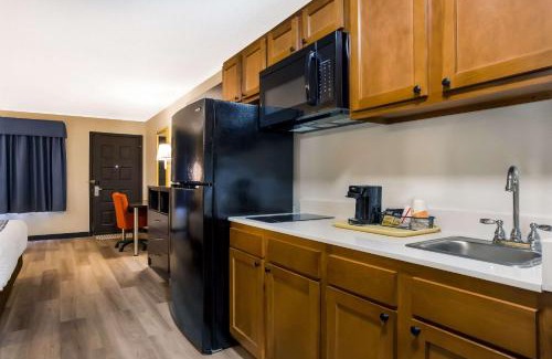 Millville Hotel | Suburban Studios Millville