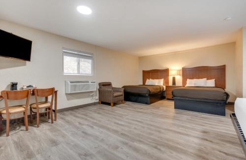 Cortez Hotel | Suburban Studios near Mesa Verde