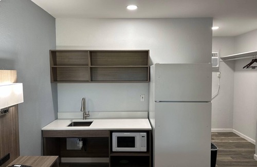 Newport News Hotel | Suburban Studios Newport News – Hampton