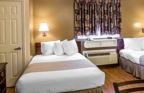 Hermitage Hotel | Suburban Studios