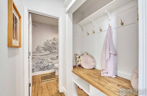 Firestone House | Suburban Villa with ALL the Amenities