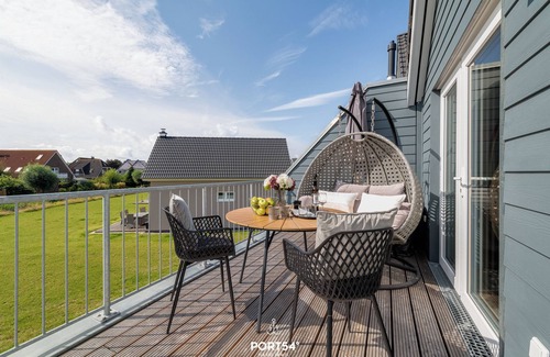 Busum Apartment | Süderpiep - close to the beach and the North Sea, infrared sauna & balcony