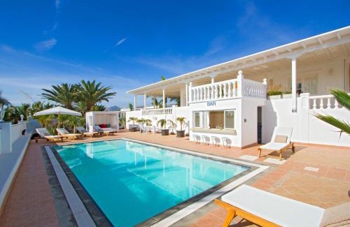 Puerto Calero Villa | SUEÑOS DEL MAR by Buenavilla