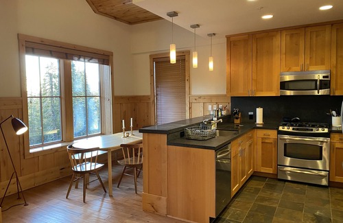 Sugar Bowl Resort Condo | Sugar Bowl Ski In/Out Unit