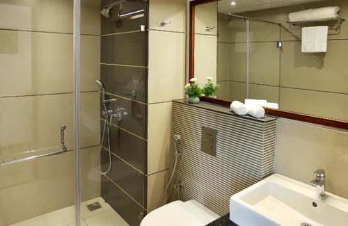 Maradu Hotel | Sugar Business Hotel