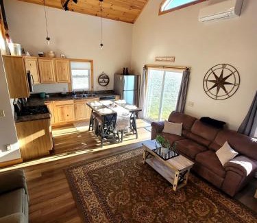 Stowe Area House | Sugar House Cottage close to Smugglers Notch