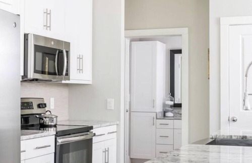 Sugar Land Apartment | Sugar Land 2 Bed 2 Bath Downstairs Private Garage