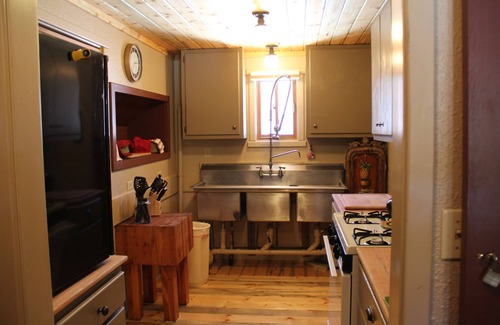Anaconda Cabin | Sugar Loaf Lodge & Cabins