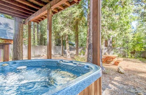 Tahoma House | Sugar Pine Haus