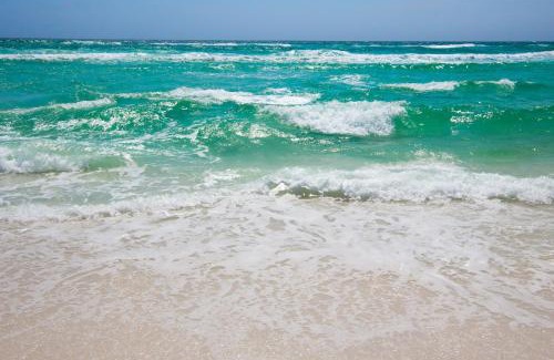 Village of Sugar Beach House | Sugar Sand Retreat – 3-Bed, 2-Bath Beach Getaway with Private Pool, Sleeps 8!