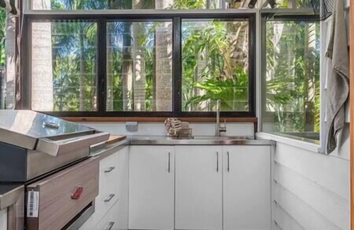 Broken Head House | SUGARCANE COTTAGE - Broken Head - Couples Retreat