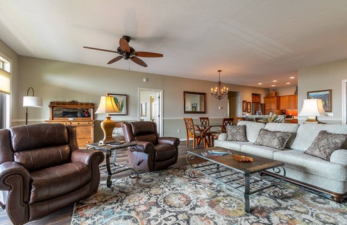 Elk Park Condo | SugarJax - Condo on Sugar Mountain, Gas Fireplace, Mountain Views,
