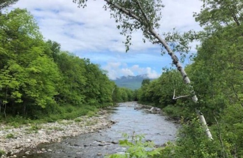 Carrabassett Valley Cabin | Sugarloaf - 2 Bedroom home, private location. Near mountain & all activities