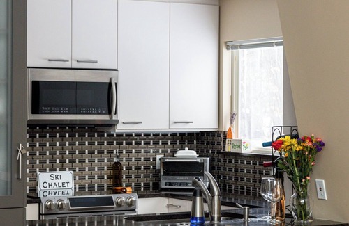 Cedar House | Sugarloaf Chalet 3BDR Loft 2510