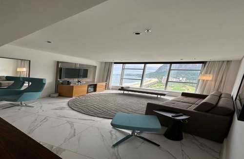 Sao Conrado Apartment | Suite in Hotel Nacional Rio de Janeiro
