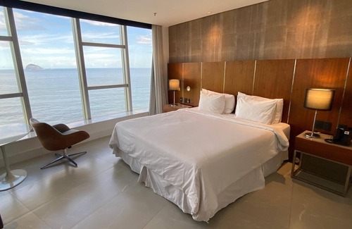 Sao Conrado Hotel | Suite at Hotel Nacional RJ – Sea View and 5 Star Comfort
