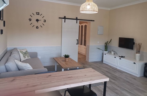 Aljaraque Apartment | Suit Garden Huelva Apartment