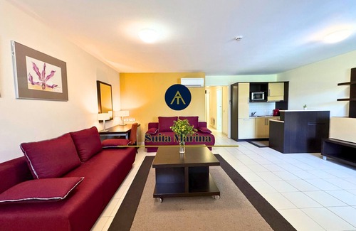 Seca Apartment | SUITA MARINA - Near Beach with Terrace & 2 Parkings