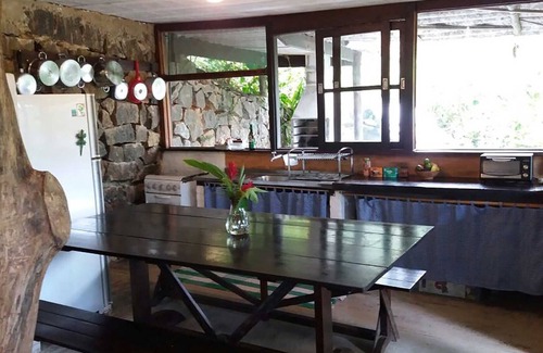 Praia da Fortaleza House | Suitable for your style, a unique beach with all the charm of the Atlantic Forest.