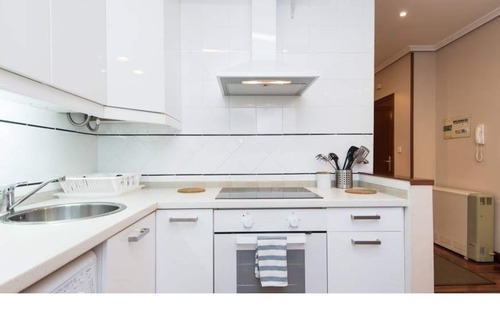 Bilbao Old Town Apartment | suitable old town exceptional situation pedestrian street parking possibility