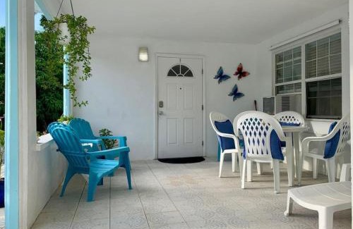 West Bay Apartment | SUITE 1, BLUE PAVILION - Steps to BEACH