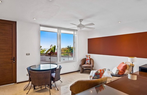 Conchas Chinas Cabin | Suite 1 - Casa Samo Conchas Chinas
