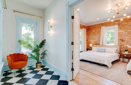 Springville Hotel | Suite 1 (Presidential Suite) | Historic Art City Inn